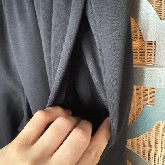 Under Armour Black Sweatpants - Picture 4 of 6